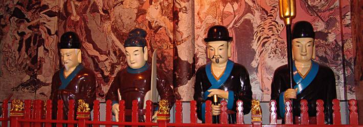 Statuen im Museum – China Studienreise